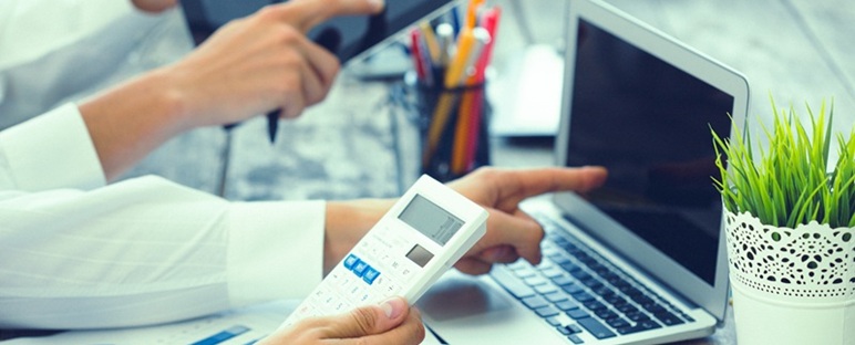 Signs Your Business Needs Accounts Payable Outsourcing in UAE